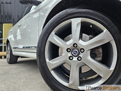 2015 Volvo Xc60 - Thumbnail