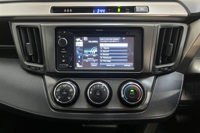 2013 Toyota RAV4 - Thumbnail
