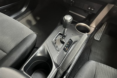 2013 Toyota RAV4 - Thumbnail