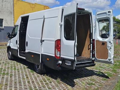 2020 Iveco Daily - Thumbnail