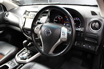 2020 Nissan Navara - Thumbnail