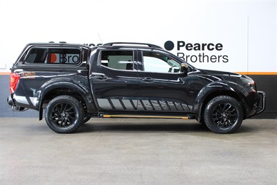 2020 Nissan Navara - Thumbnail