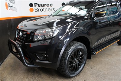 2020 Nissan Navara - Thumbnail