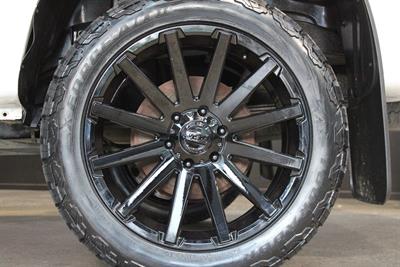 2016 Holden Colorado - Thumbnail