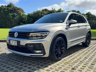 2018 Volkswagen Tiguan - Thumbnail
