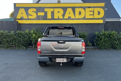 2017 Nissan Navara - Thumbnail
