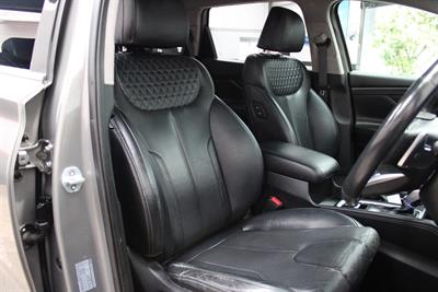2019 Hyundai Santa Fe - Thumbnail