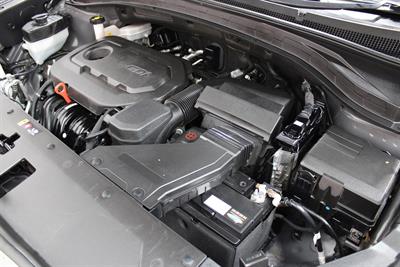 2019 Hyundai Santa Fe - Thumbnail