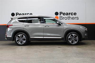 2019 Hyundai Santa Fe - Thumbnail