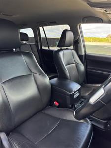 2015 Toyota Landcruiser Prado - Thumbnail