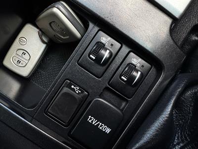 2015 Toyota Landcruiser Prado - Thumbnail