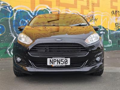 2018 Ford Fiesta - Thumbnail