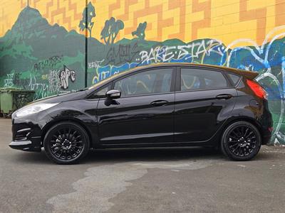 2018 Ford Fiesta - Thumbnail