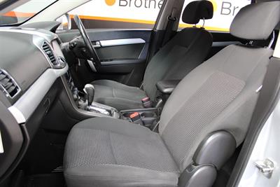 2011 Holden Captiva - Thumbnail