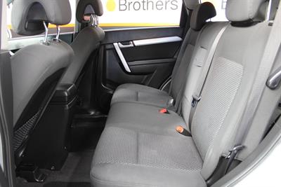 2011 Holden Captiva - Thumbnail