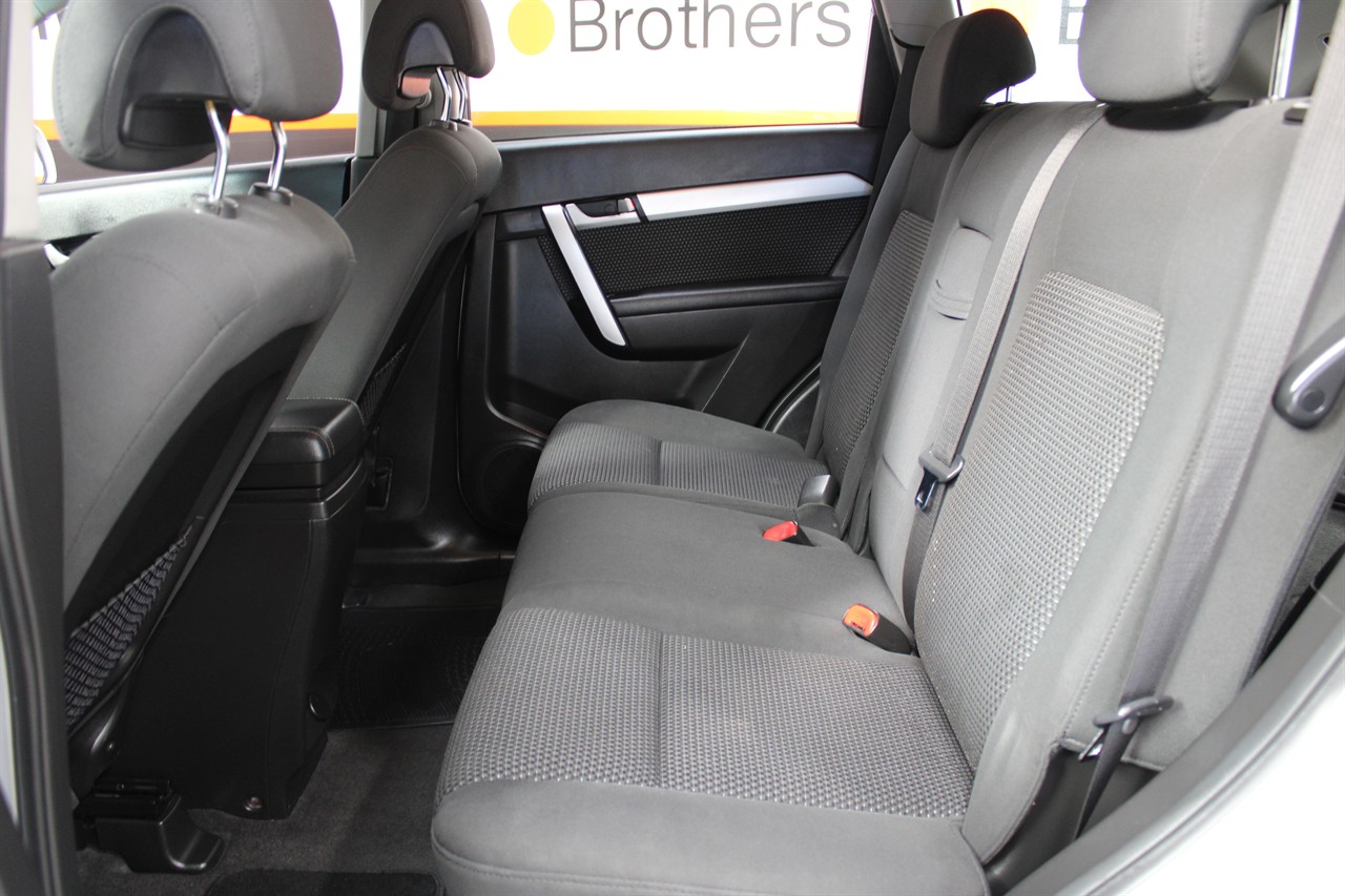 2011 Holden Captiva