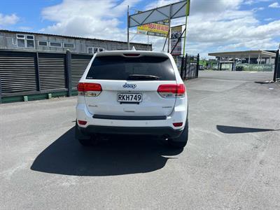 2015 Jeep Grand Cherokee - Thumbnail