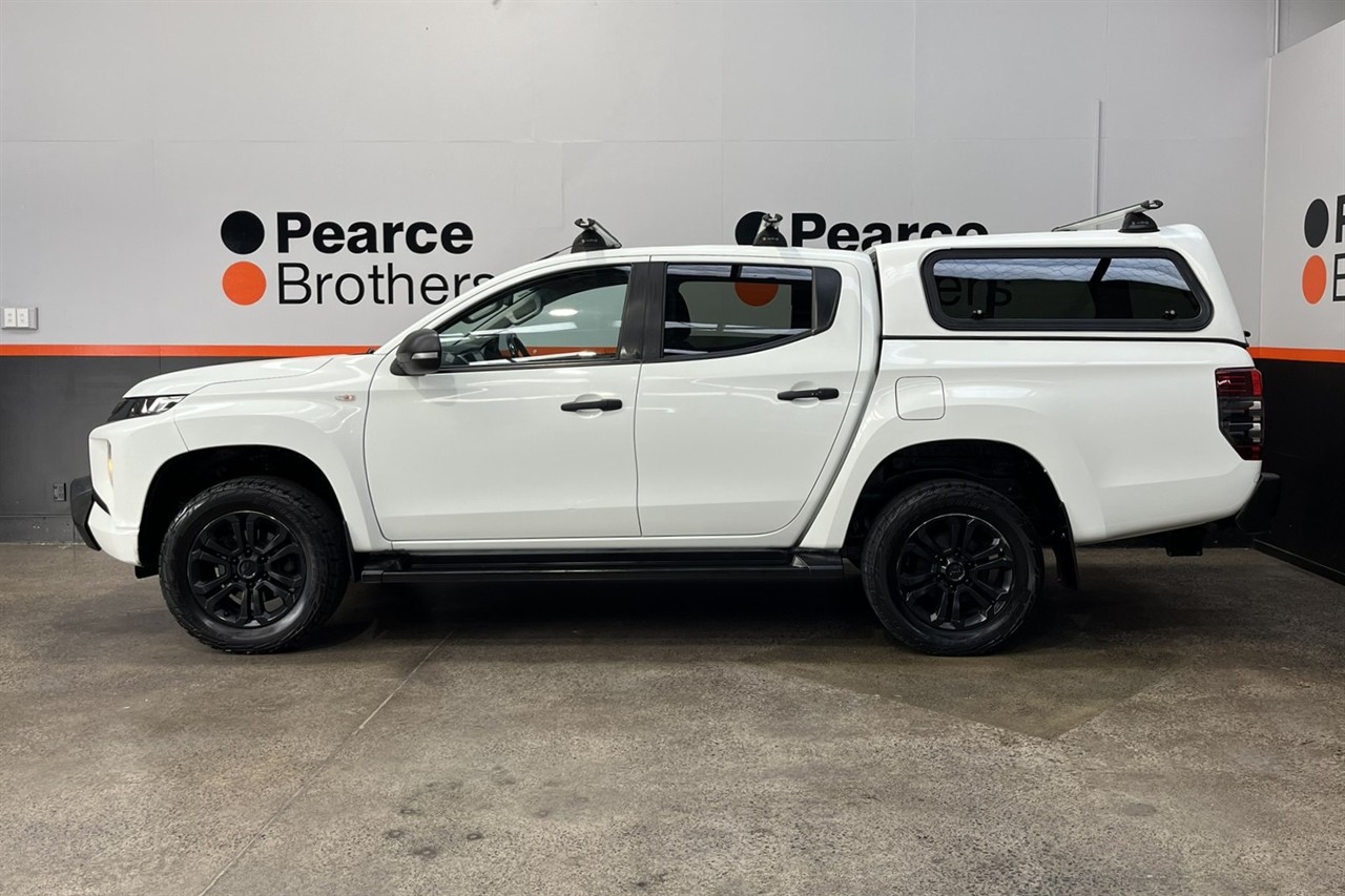 2020 Mitsubishi Triton