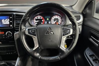 2020 Mitsubishi Triton - Thumbnail
