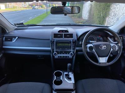 2013 Toyota Camry - Thumbnail
