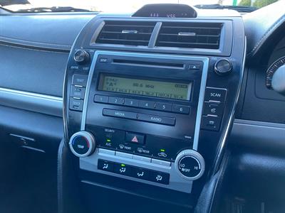 2013 Toyota Camry - Thumbnail