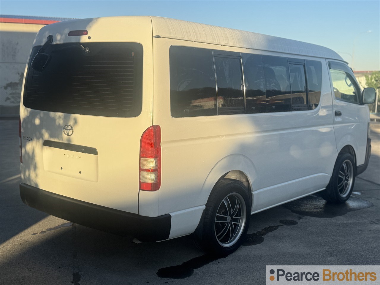 2008 Toyota Hiace