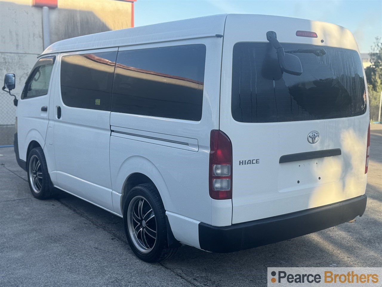 2008 Toyota Hiace