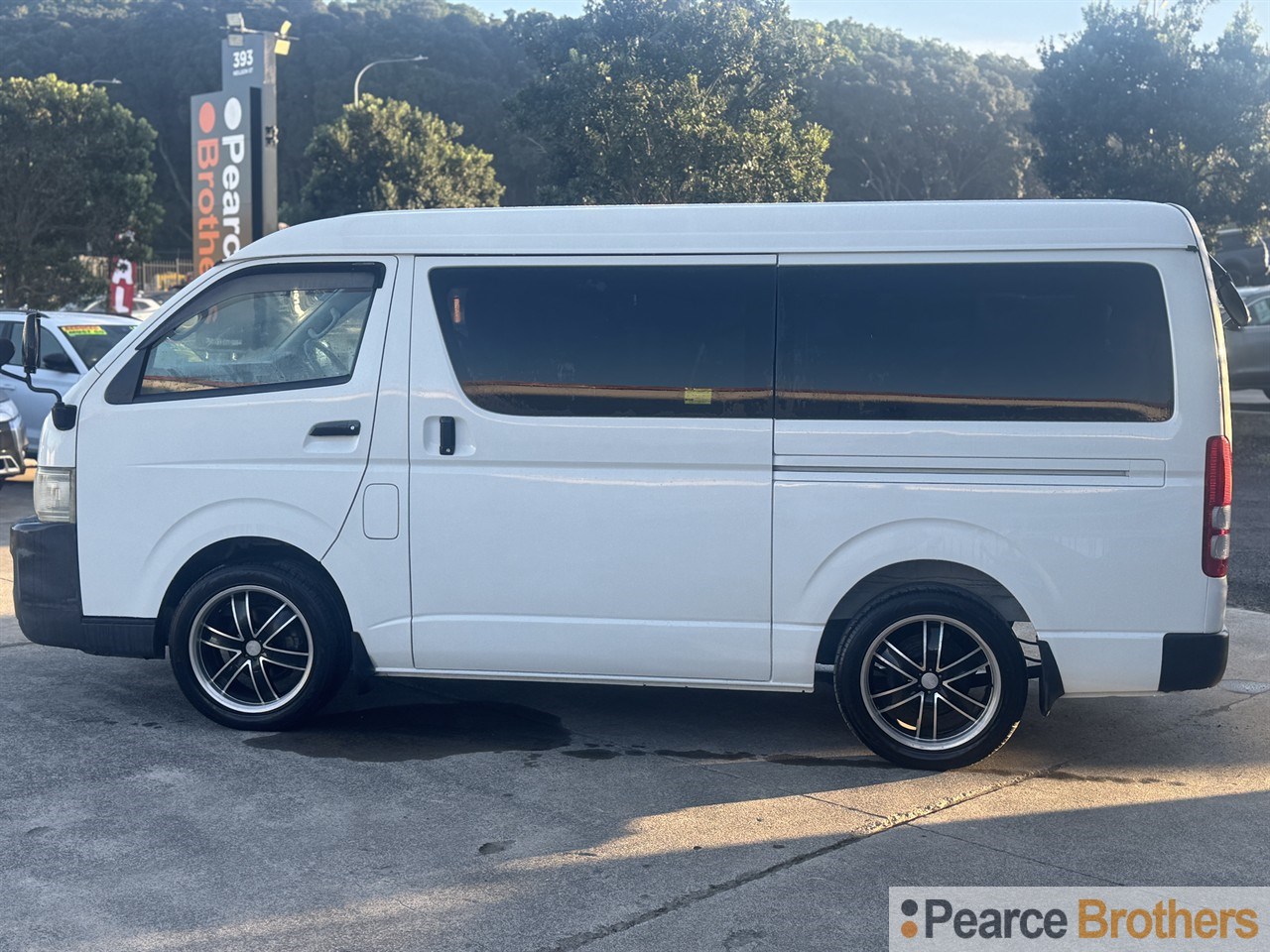 2008 Toyota Hiace
