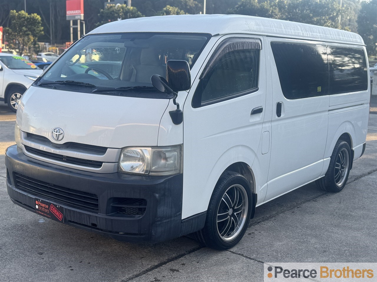 2008 Toyota Hiace