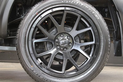 2021 Nissan Navara - Thumbnail