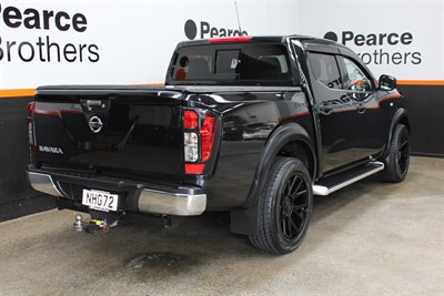 2021 Nissan Navara - Thumbnail