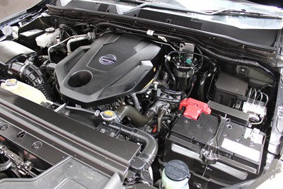 2020 Nissan Navara - Thumbnail