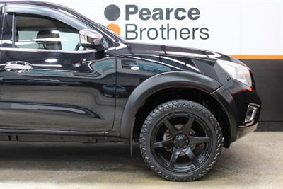 2020 Nissan Navara - Thumbnail