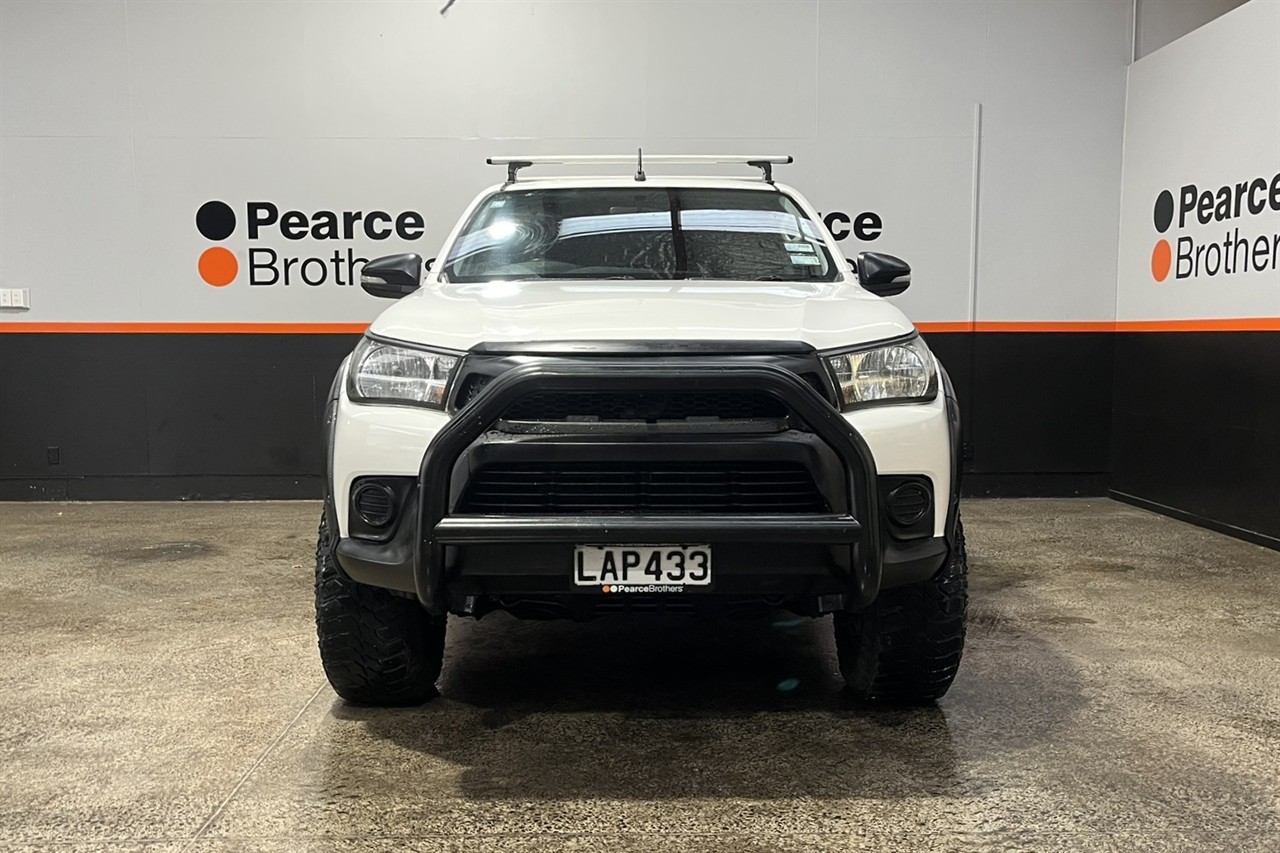 2017 Toyota Hilux