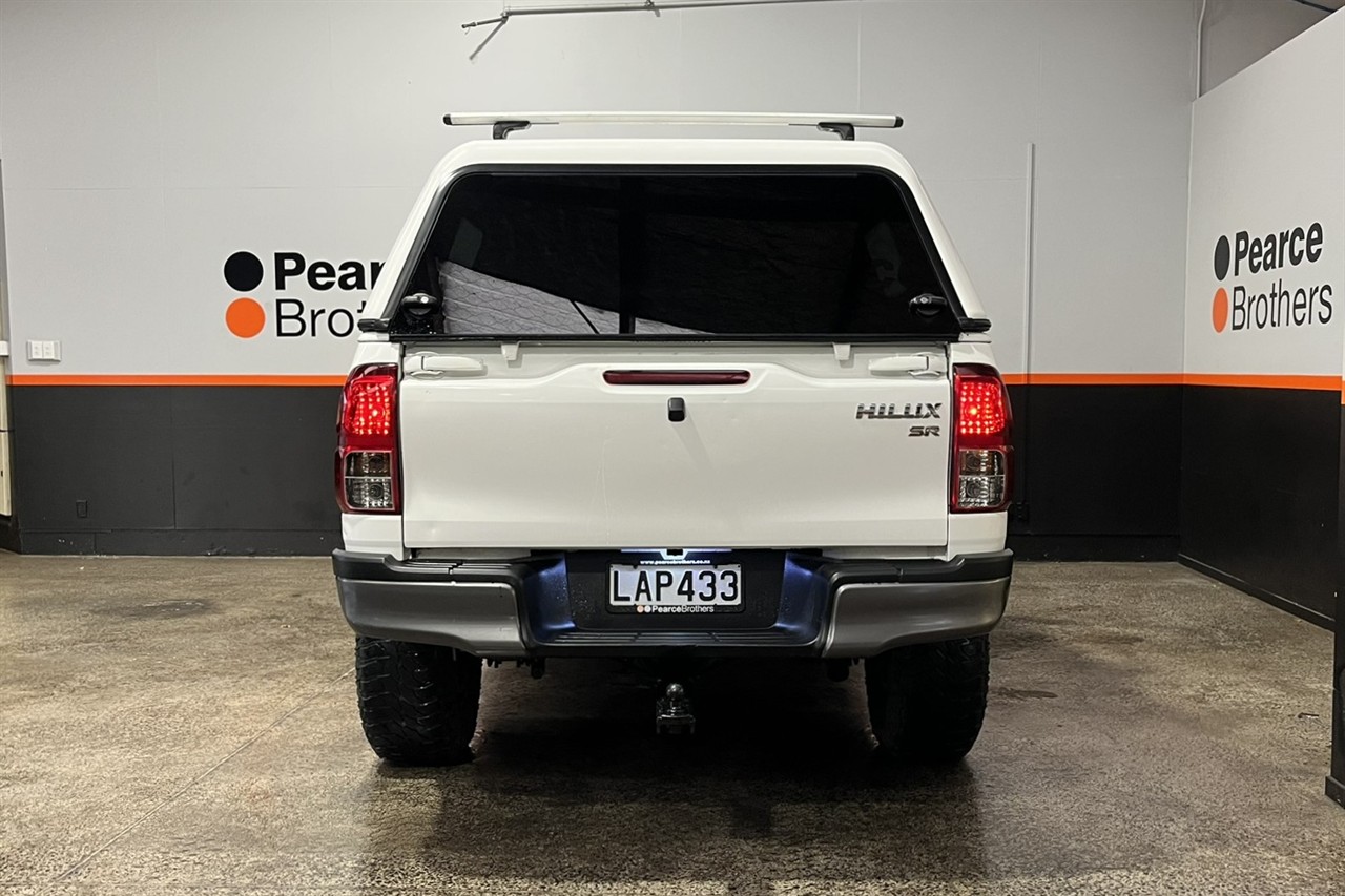 2017 Toyota Hilux