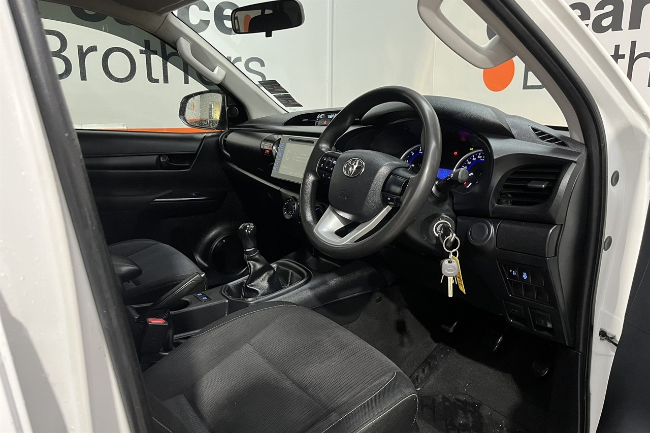 2017 Toyota Hilux