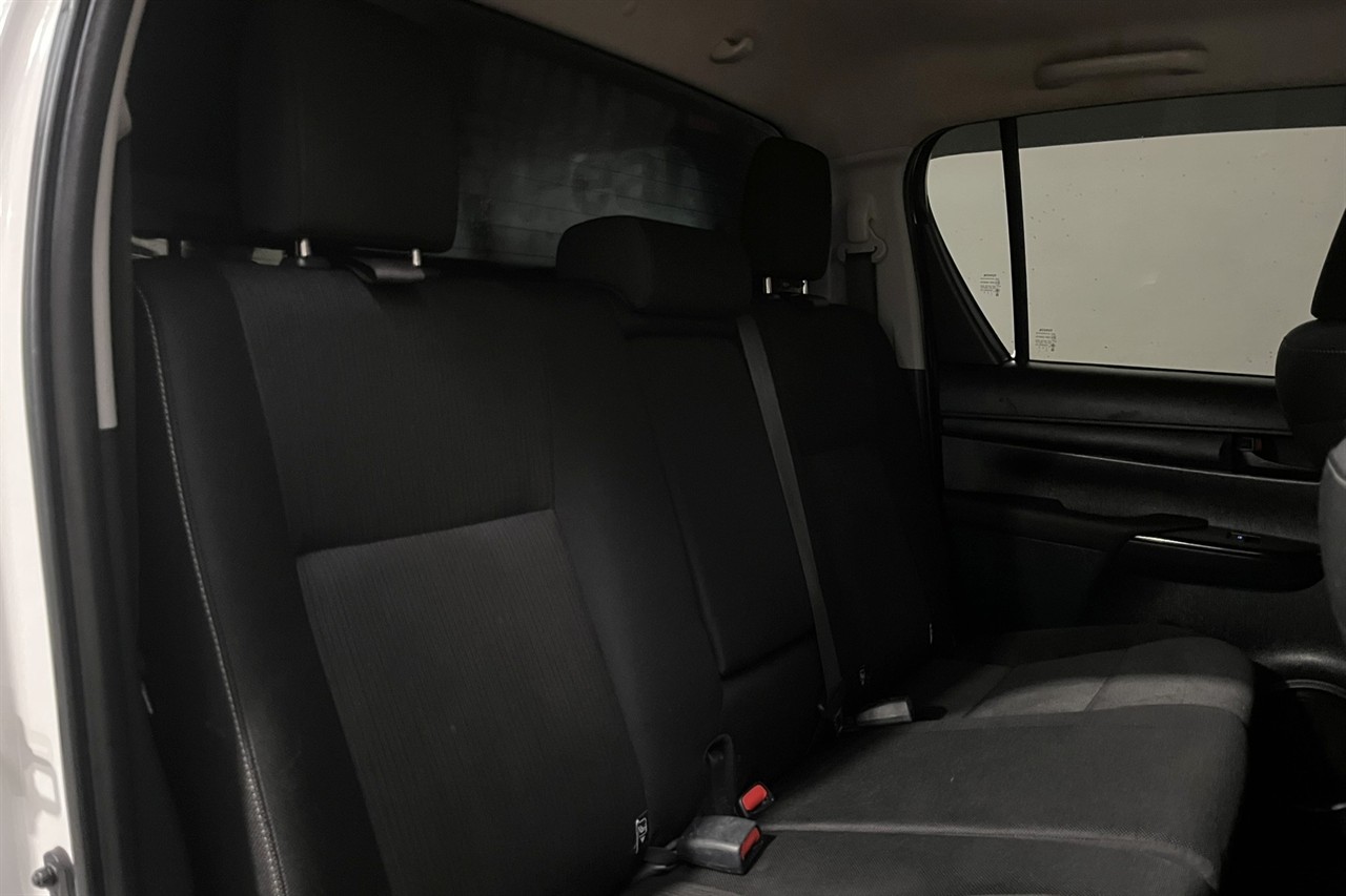 2017 Toyota Hilux