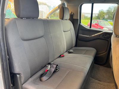 2011 Nissan Navara - Thumbnail