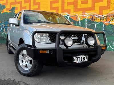 2011 Nissan Navara - Thumbnail