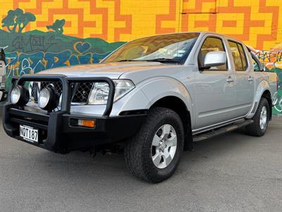 2011 Nissan Navara - Thumbnail