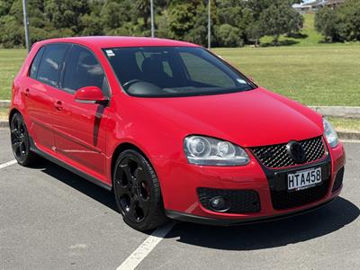 2009 Volkswagen Golf - Thumbnail