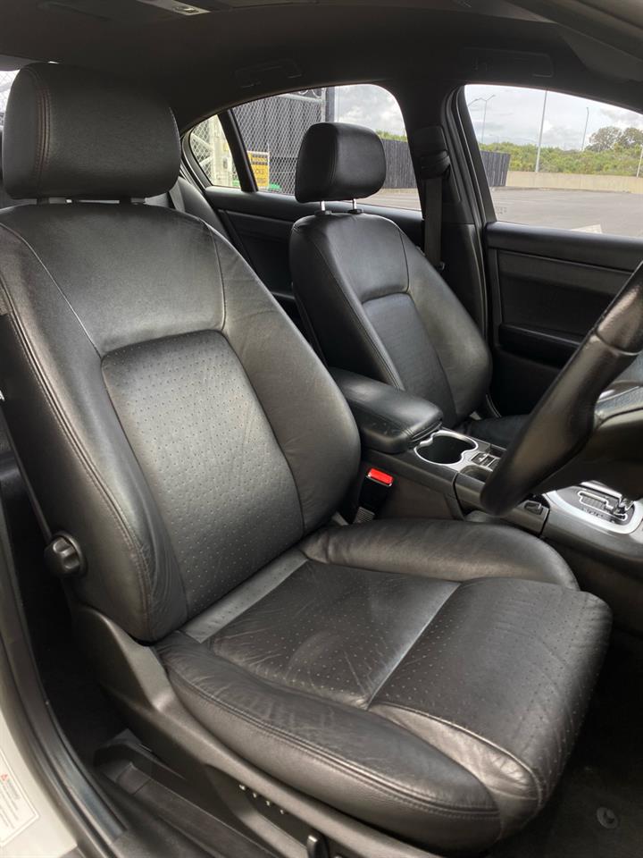 2008 Holden Commodore