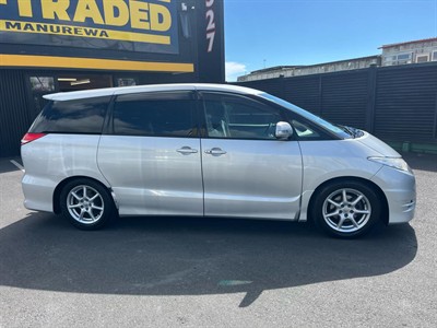 2006 Toyota Estima - Thumbnail