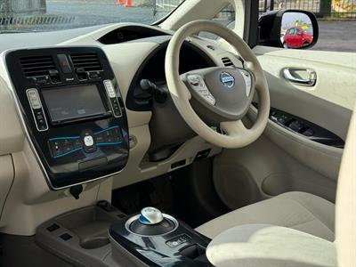 2012 Nissan Leaf - Thumbnail
