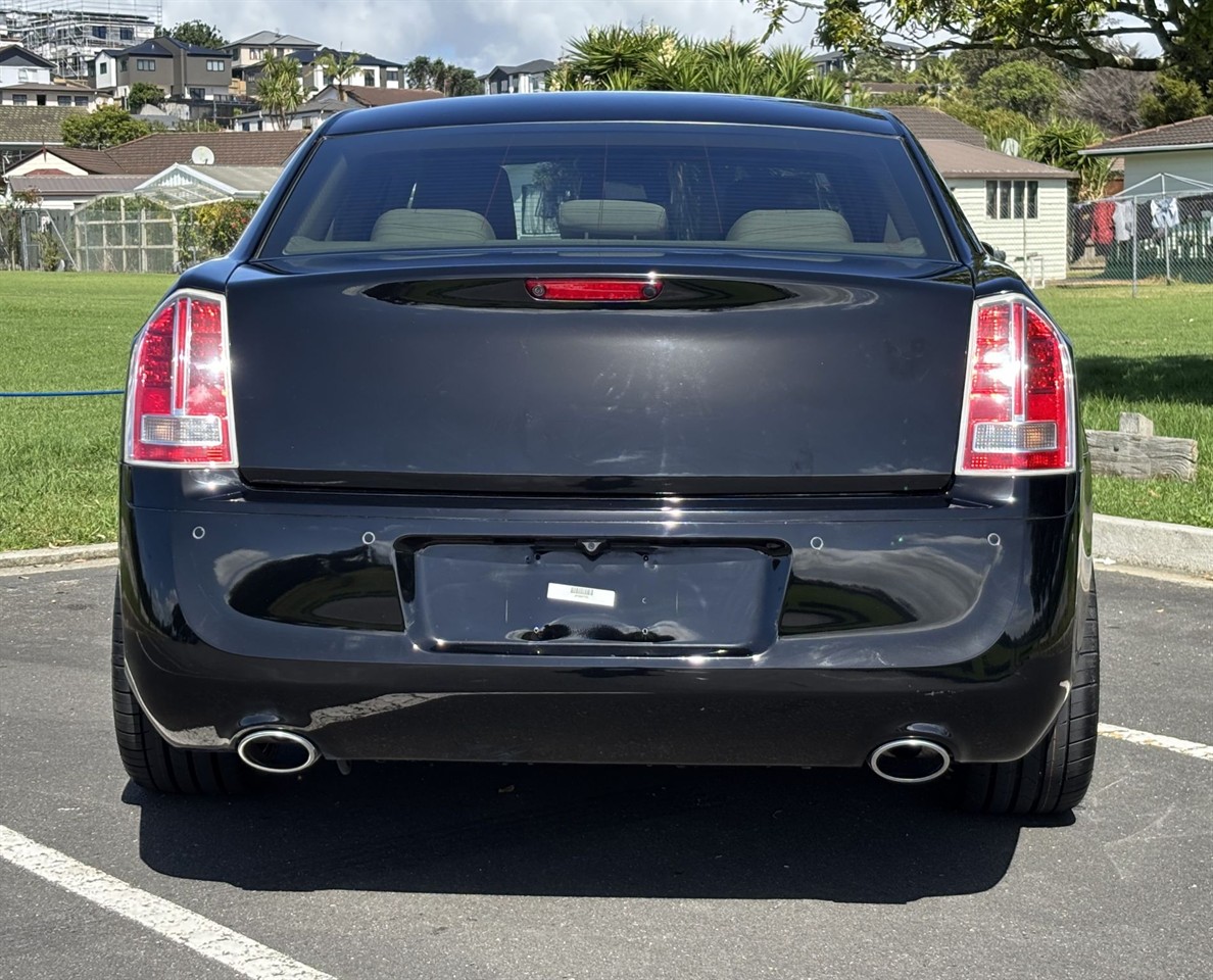 2013 Chrysler 300C