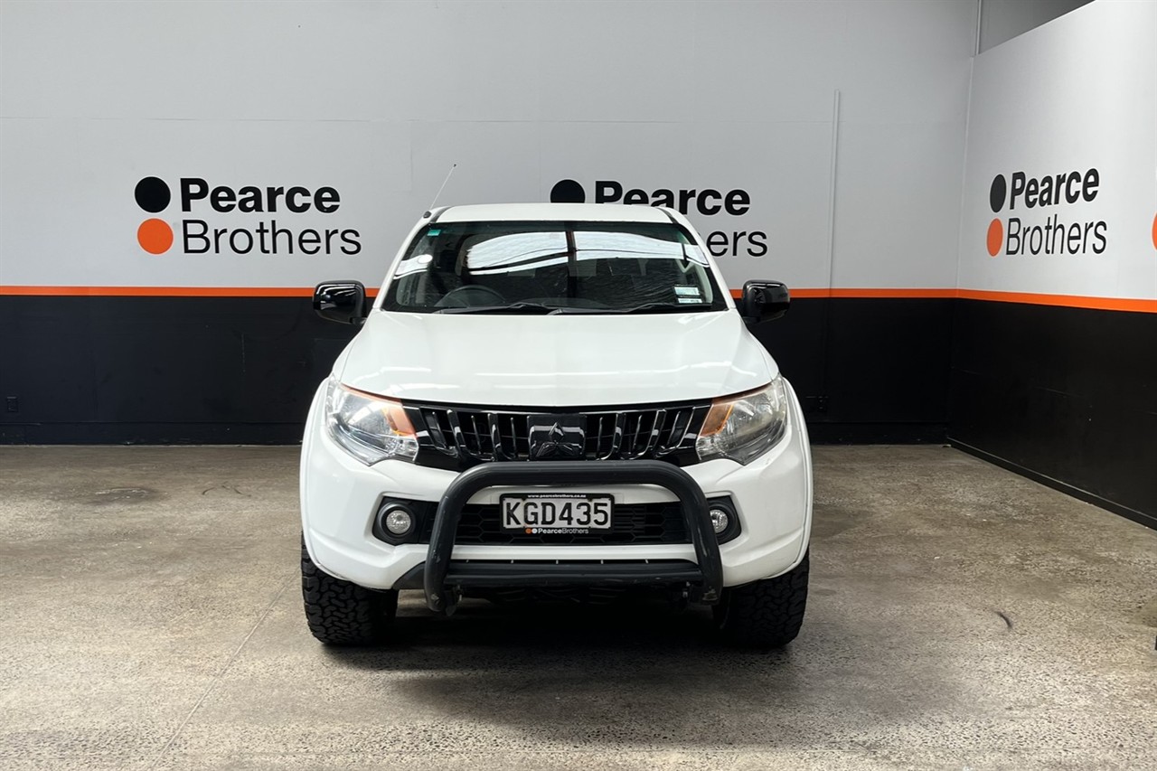 2016 Mitsubishi Triton