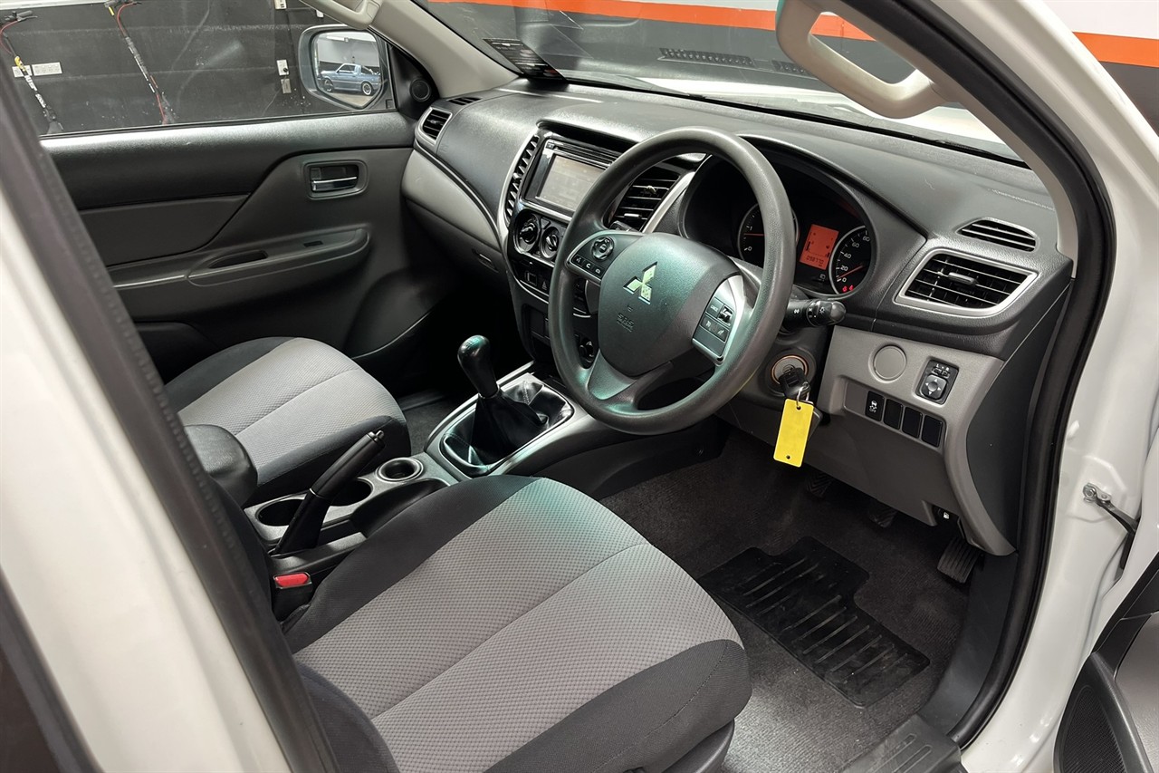 2016 Mitsubishi Triton