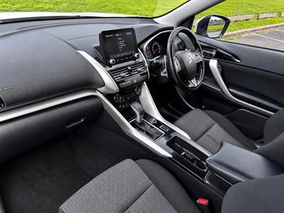 2022 Mitsubishi Eclipse Cross - Thumbnail