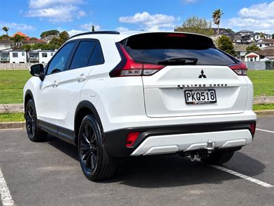 2022 Mitsubishi Eclipse Cross - Thumbnail