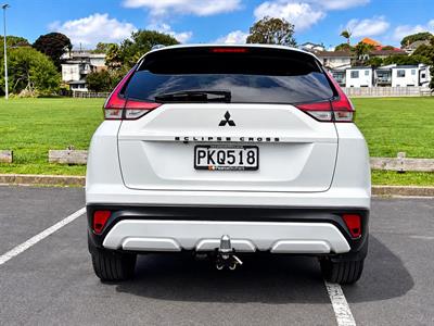 2022 Mitsubishi Eclipse Cross - Thumbnail
